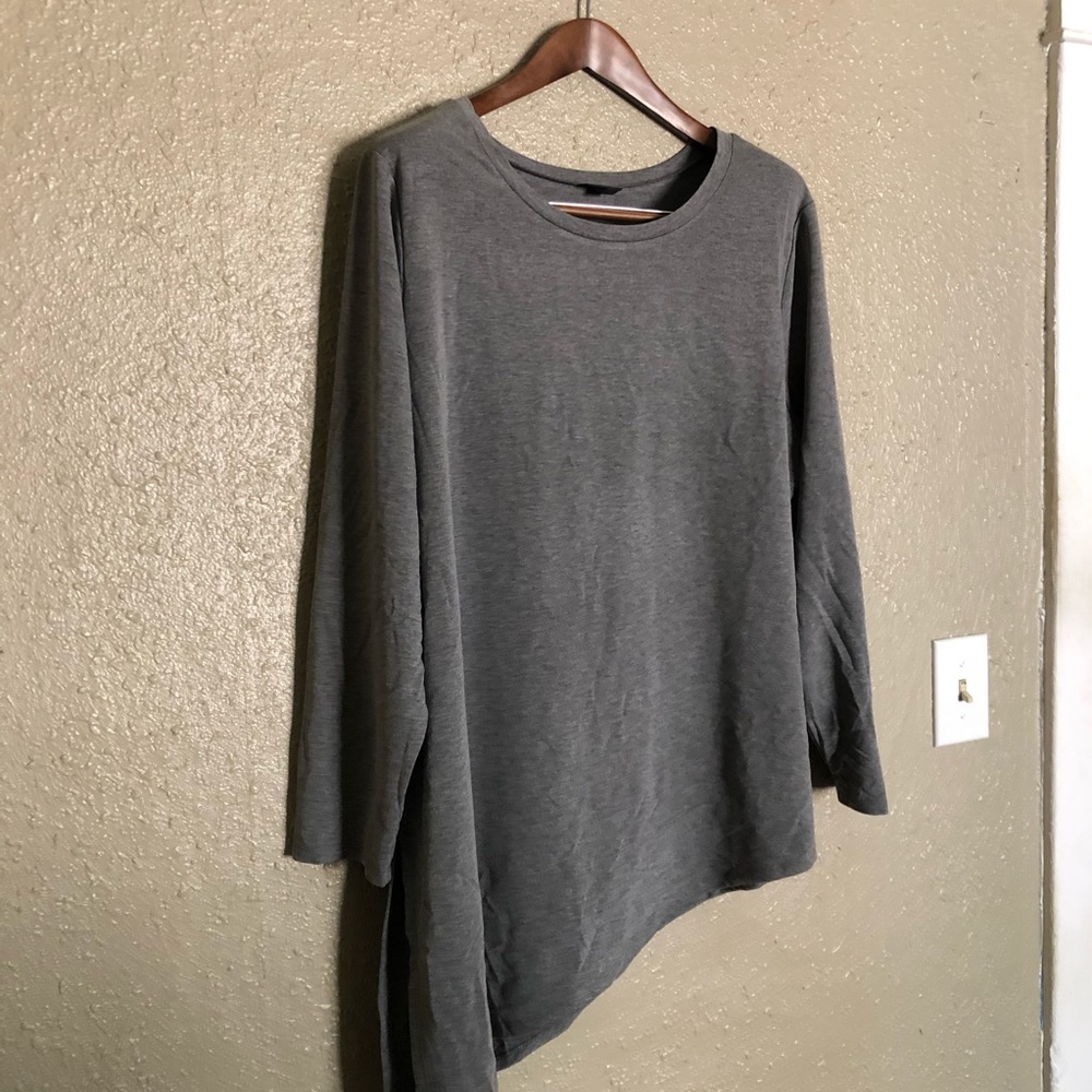 Worn once gray top from Torrid - 2xl